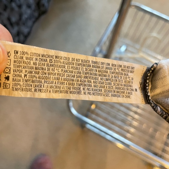 Forever21 size S long sleeve flannel shirt - Picture 6 of 9